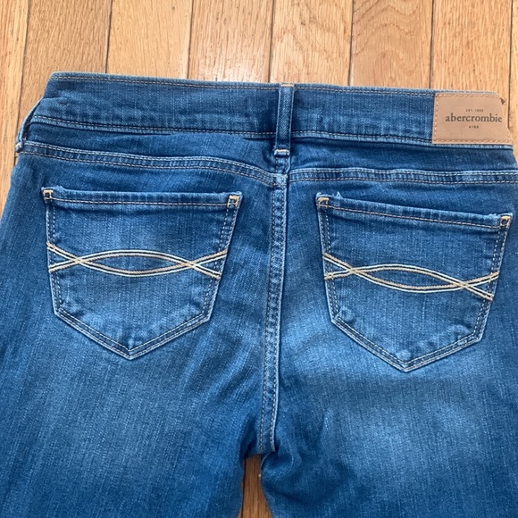 Abercrombie Kids Skinny Jeans - Picture 8 of 8